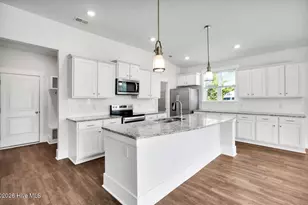 304 Edgewater Wy, Surf City, NC 28445 - Photo 7