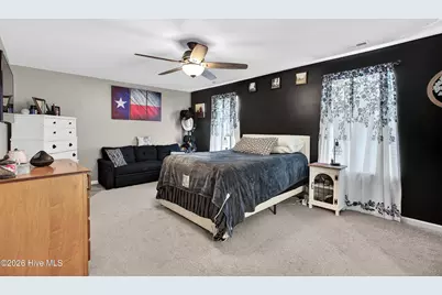 1139 Carteret Manor Drive, Jacksonville, NC 28546 - Photo 9