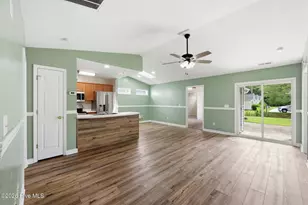 4100 Elizabeth Ave, New Bern, NC 28562 - Photo 3