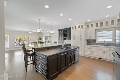 51 Craven Street, Ocean Isle Beach, NC 28469 - Photo 11