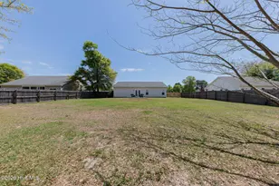 410 Peppermint Dr, Hubert, NC 28539 - Photo 35