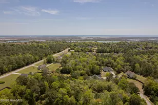 410 Peppermint Dr, Hubert, NC 28539 - Photo 51