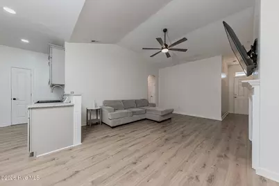 410 Peppermint Drive, Hubert, NC 28539 - Photo 9