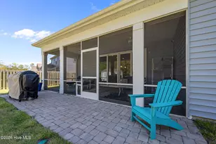 326 Edgewater Wy, Surf City, NC 28445 - Photo 11
