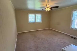202 Prince Rd, Greenville, NC 27858 - Photo 3