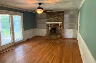 202 Prince Rd, Greenville, NC 27858 - Photo 9