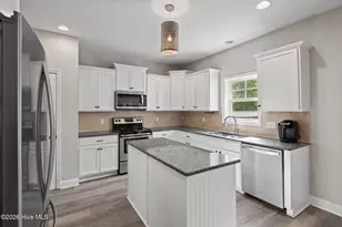 285 Scrub Oaks Dr, Hampstead, NC 28443 - Photo 9