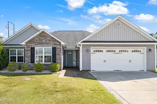 137 Cavalier Dr, Jacksonville, NC 28546 - Photo 1