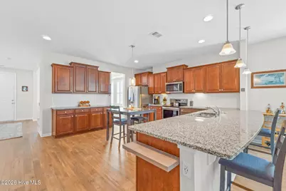 9165 Village Lake Drive SW, Calabash, NC 28467 - Photo 5