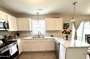 1109 Carteret Mnr Dr, Jacksonville, NC 28546 - Photo 13