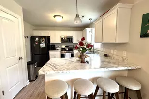 1109 Carteret Mnr Dr, Jacksonville, NC 28546 - Photo 11