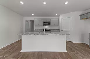 4046 Topsail Trl, New Bern, NC 28560 - Photo 5
