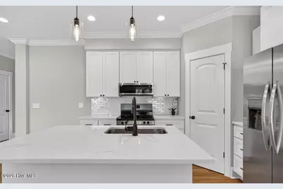 404 S Bodenheimer Street, Burgaw, NC 28425 - Photo 21