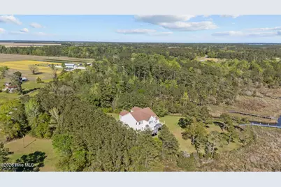 2180 Nc 304 #B, Bayboro, NC 28515 - Photo 15