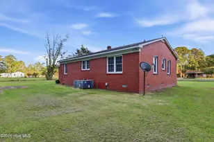 6566 Hwy 41 W, Trenton, NC 28585 - Photo 5