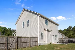 105 Sparrows Point Ln, Jacksonville, NC 28540 - Photo 17