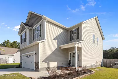 105 Sparrows Point Lane, Jacksonville, NC 28540 - Photo 3