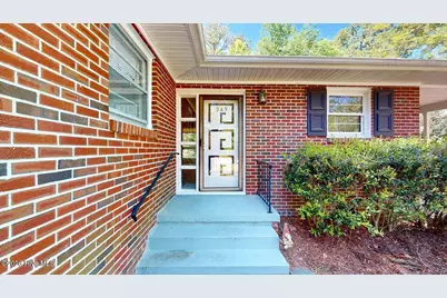 245 S Hillcrest Drive, Goldsboro, NC 27534 - Photo 5