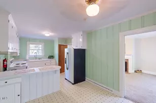 245 S Hillcrest Dr, Goldsboro, NC 27534 - Photo 15