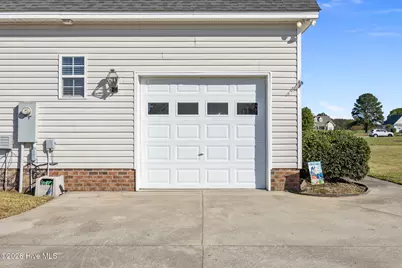 832 Treyburn Circle, Greenville, NC 27858 - Photo 17