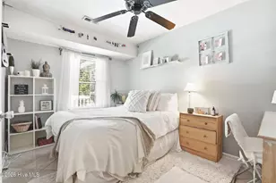 914 Oceanward Ln, Carolina Beach, NC 28428 - Photo 21