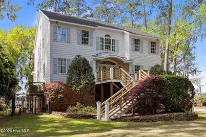 127 Riverview Drive, Washington, NC 27889 - Photo 5