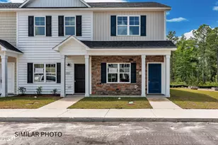 726 Cross Brg Wy, Sneads Ferry, NC 28460 - Photo 1
