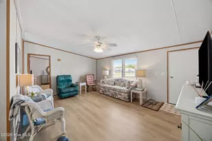 105 Crews Ln, Hubert, NC 28539 - Photo 9