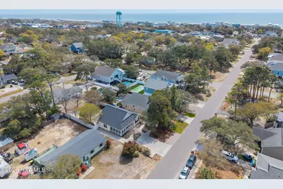 208 NE 52nd Street, Oak Island, NC 28465 - Photo 19
