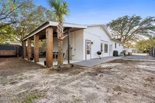 226 NE 48th St, Oak Island, NC 28465 - Photo 41