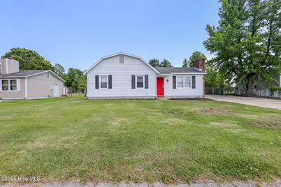 453 Hunting Green Drive, Jacksonville, NC 28546 - Photo 1