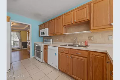331 Rock Creek Drive S, Jacksonville, NC 28540 - Photo 17