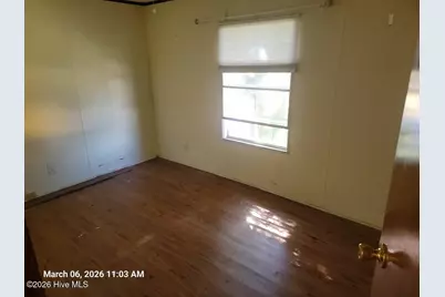 504 Alabama Avenue, Carolina Beach, NC 28428 - Photo 3