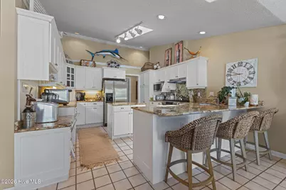 218 Sandfiddler W, Emerald Isle, NC 28594 - Photo 23