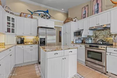 218 Sandfiddler W, Emerald Isle, NC 28594 - Photo 19