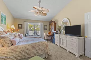 218 Sandfiddler W, Emerald Isle, NC 28594 - Photo 27
