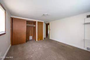 321 N Church Ave, Garland, NC 28441 - Photo 23
