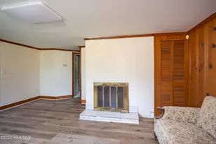 321 N Church Ave, Garland, NC 28441 - Photo 13