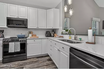 233 Racine Drive #Unit 20, Wilmington, NC 28403 - Photo 9