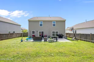 319 Ginger Dr, New Bern, NC 28560 - Photo 9