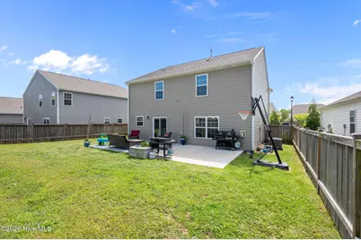 319 Ginger Drive, New Bern, NC 28560 - Photo 11