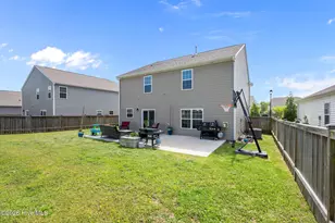 319 Ginger Dr, New Bern, NC 28560 - Photo 11