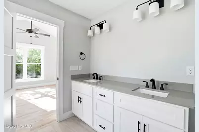 554 Sanctuary Point SW, Supply, NC 28462 - Photo 31