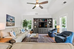 322 NE 42nd St, Oak Island, NC 28465 - Photo 7
