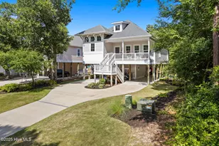 322 NE 42nd St, Oak Island, NC 28465 - Photo 3