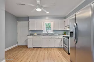 2021 Eveton Ln, Sanford, NC 27330 - Photo 9