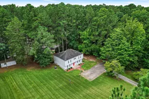2021 Eveton Ln, Sanford, NC 27330 - Photo 3