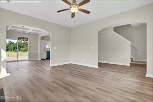 204 Gate Water Ct, Jacksonville, NC 28546 - Photo 5