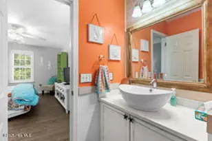 124 NE 15th St, Oak Island, NC 28465 - Photo 27