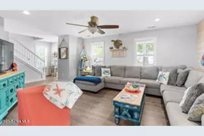 124 NE 15th Street, Oak Island, NC 28465 - Photo 5